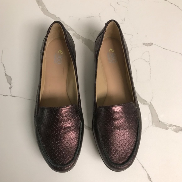 Easy Spirit E360 Burgundy Leather Metallic Snakeskin Loafers US 6.5 M - Picture 2 of 9